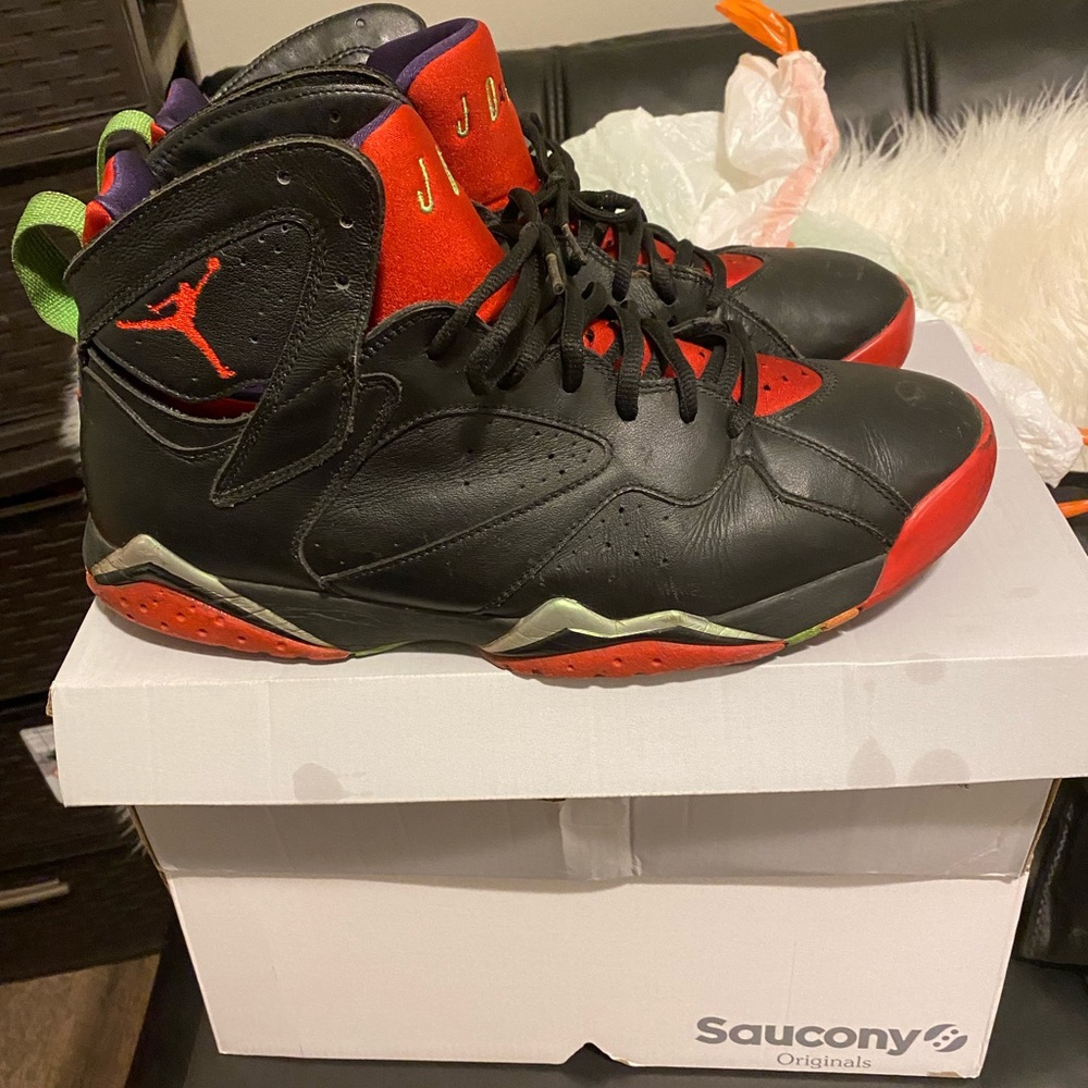 Jordan 7s size 12 used